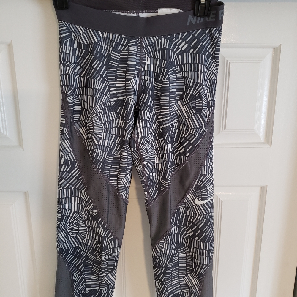 Nike Pro Yoga Pant